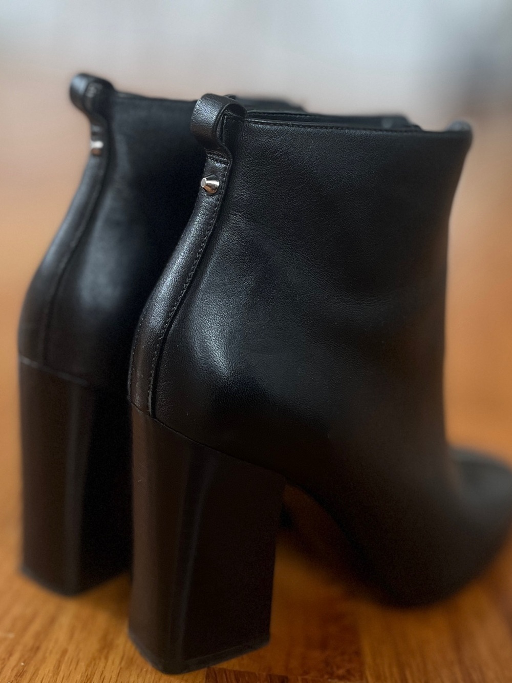 Kendall + Kylie Reagan Black Front Zip Leather Block Heel Ankle Boots 8.5 - Picture 5 of 8